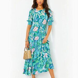 NWT Ameilia Elbow Sleeve Midi Dress